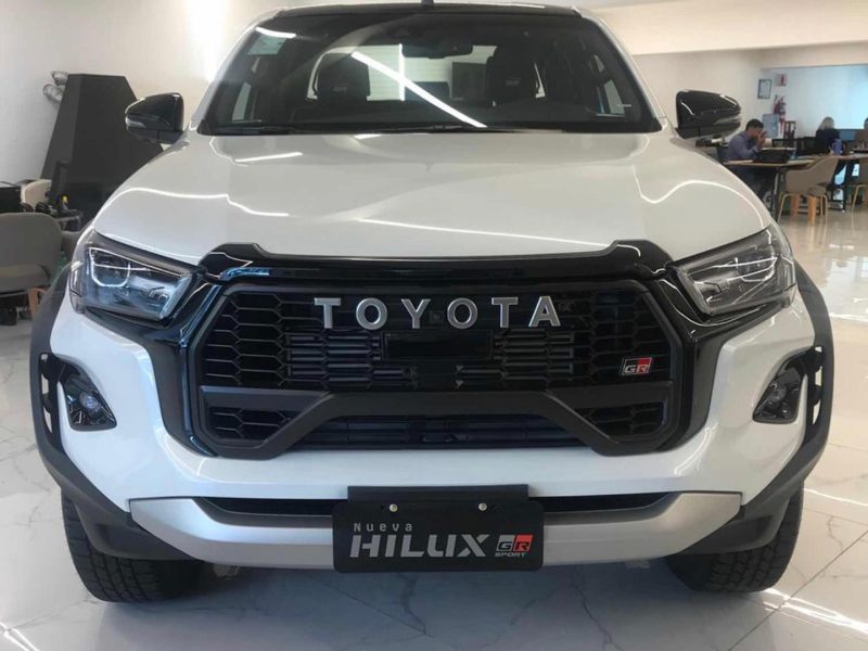 Toyota Hilux Gr 4 Sport 0km a patentar entrega inmediata